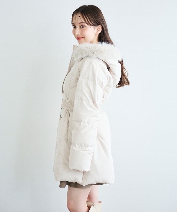 新品 LILLIAN CARAT フェイクファードレスダウンコート 【公式通販】