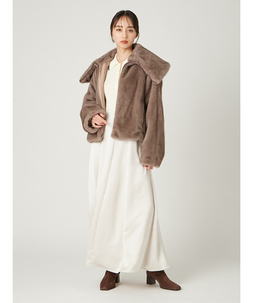 GLOWNY ファーショートジャケット アイボリー GLOWNY ファーショートジャケット アイボリー