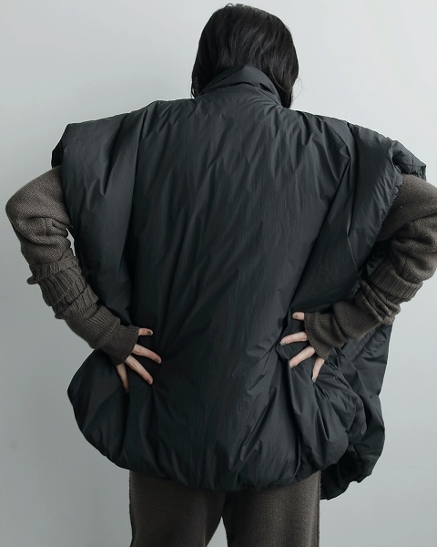 anuke アンヌーク Volume Over Vest 62520104 /キャンセル返品不可商品