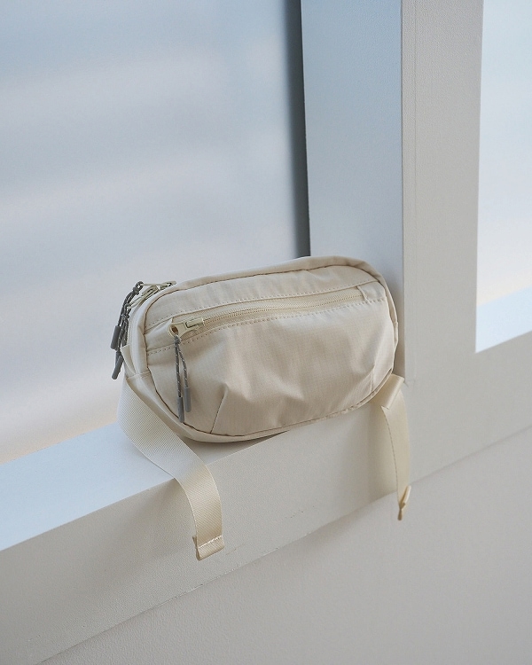 ��ͽ���ʡ�anuke ����̡���  Mini Waist Bag 62611008 3�����4��������ͽ�� /����󥻥������Բľ���