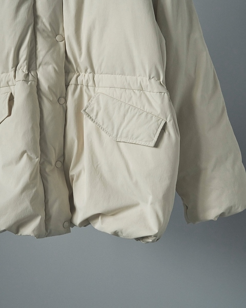 anuke アンヌーク Standcollar Zip Blouson 白 anuke アンヌーク Standcollar Zip Blouson 白