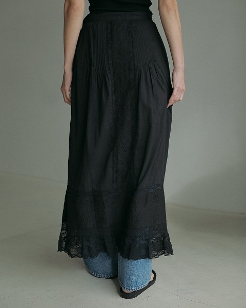 ご成約済み anuke Flower Tuck Skirt 美品 ルミネ限定 anuke/アンヌーク Flower Tuck Skirt - メルカリ