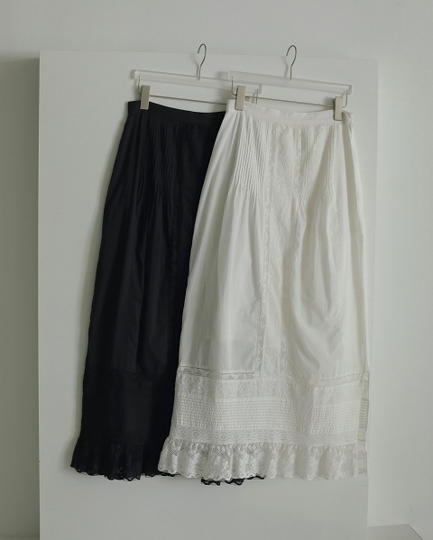 anuke アンヌーク Tuck Lace Skirt 62510803 /キャンセル返品