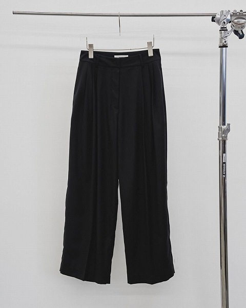 TODAYFUL �ȥ��ǥ��ե�  Lightweight Tuck Trousers 12520704  /����󥻥������Բľ��ʡ������ˤ�15���ޤ�¨��ȯ��(���˰ʳ�)��