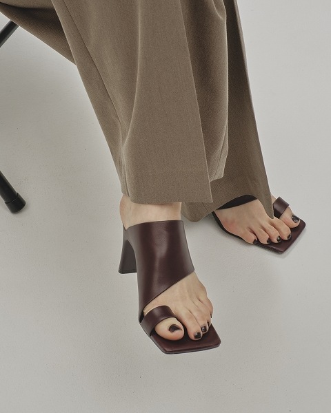 SOLD OUTTODAYFUL ȥǥե  Square Leather Sandals 12511005 󥻥Բľʡˤ15ޤ¨ȯ(˰ʳ)