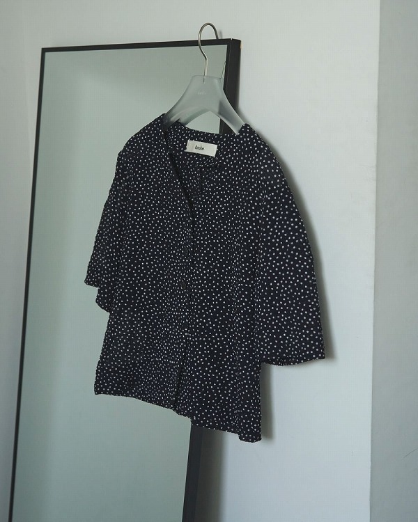 ��SALE60%OFF��anuke ����̡���  Vneck Dot Blouse 62520422  /����󥻥������Բľ��ʡ������ˤ�15���ޤ�¨��ȯ��(���˰ʳ�)��