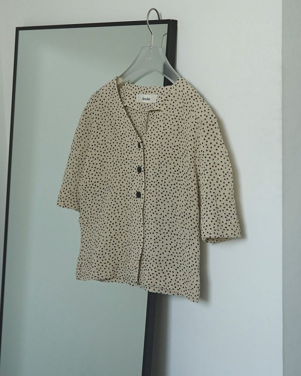 ��SALE60%OFF��anuke ����̡���  Vneck Dot Blouse 62520422  /����󥻥������Բľ��ʡ������ˤ�15���ޤ�¨��ȯ��(���˰ʳ�)��