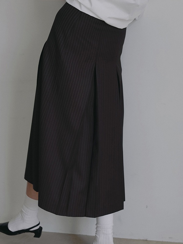 anuke ����̡��� Stripe Pleats Skirt 62620804 /����󥻥������Բľ��ʡ������ˤ�15���ޤ�¨��ȯ��(���˰ʳ�)��