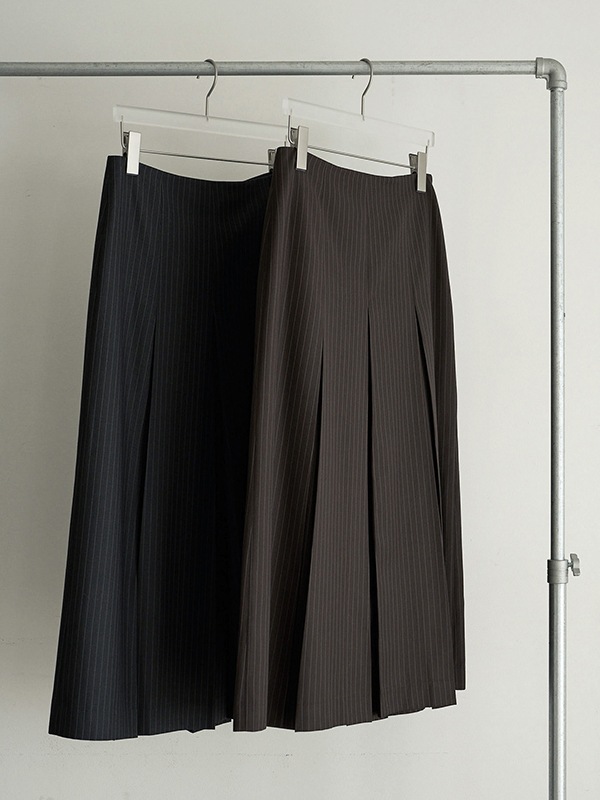 anuke ����̡��� Stripe Pleats Skirt 62620804 /����󥻥������Բľ��ʡ������ˤ�15���ޤ�¨��ȯ��(���˰ʳ�)��