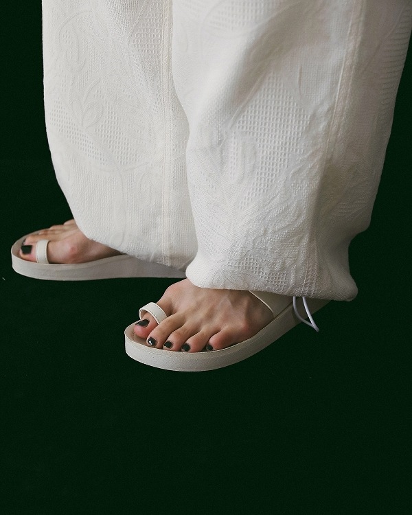 ��5���ָ���10%OFF 5/18(��)�ޤǡ�anuke ����̡���  Ecoleather Belt Sandals 62611006  /����󥻥������Բľ��� �������ˤ�15���ޤ�¨��ȯ��(���˰ʳ�)��