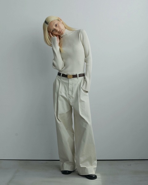 anuke ����̡���  Slit Turtle Knit 62520530 /����󥻥������Բľ���  �������ˤ�15���ޤ�¨��ȯ��(���˰ʳ�)��