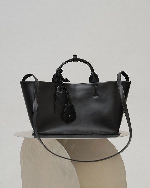��ͽ���ʡ�TODAYFUL �ȥ��ǥ��ե�  Useful Leather Bag (M) 12621040 12������1��������ͽ�� /����󥻥������Բľ���