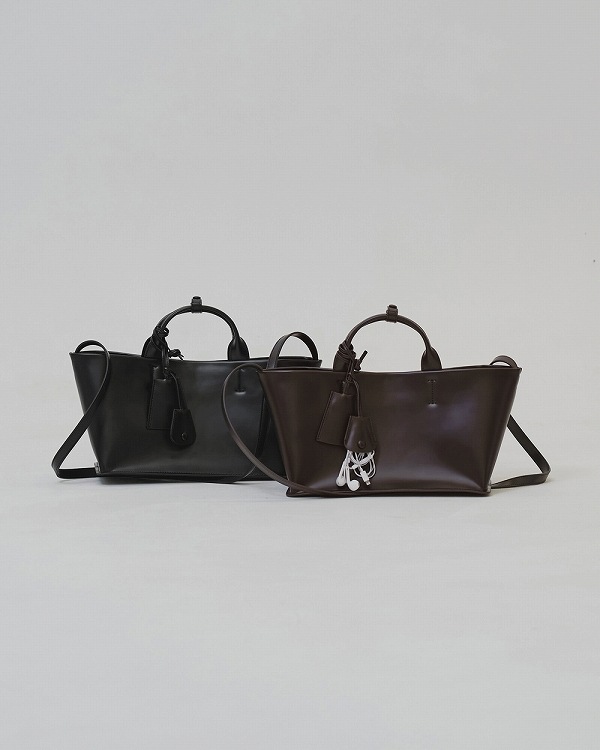 ��ͽ���ʡ�TODAYFUL �ȥ��ǥ��ե�  Useful Leather Bag (M) 12621040 12������1��������ͽ�� /����󥻥������Բľ���