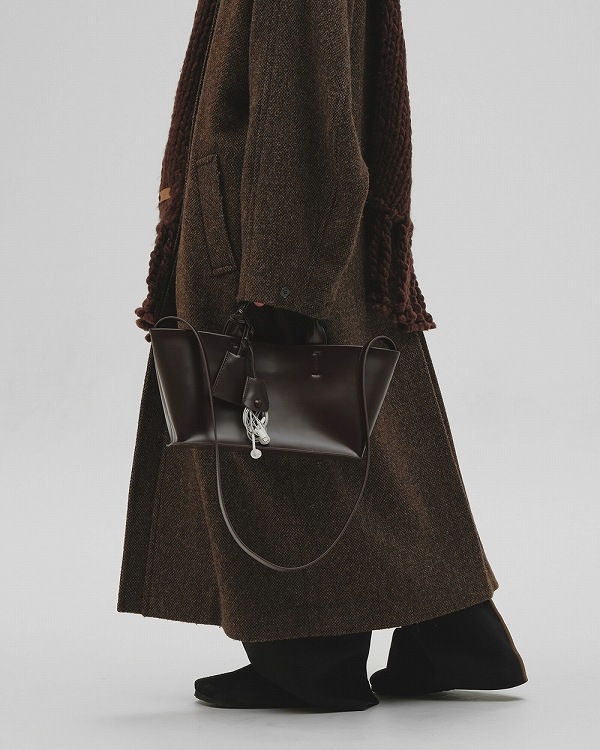 ��ͽ���ʡ�TODAYFUL �ȥ��ǥ��ե�  Useful Leather Bag (M) 12621040 12������1��������ͽ�� /����󥻥������Բľ���
