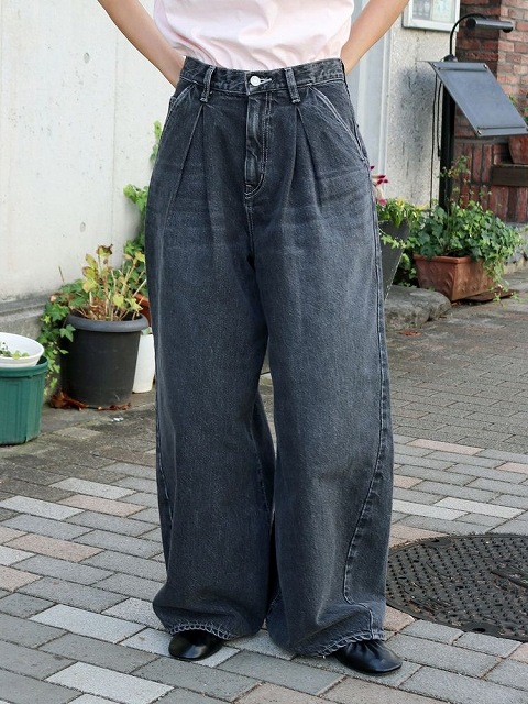 SALE40%OFF】Ungrid アングリッド ウエストタックカーブデニム