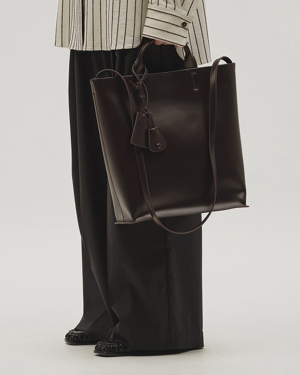 ��ͽ���ʡ�TODAYFUL �ȥ��ǥ��ե�  Useful Leather Bag (L) 12621041 12������1��������ͽ�� /����󥻥������Բľ���