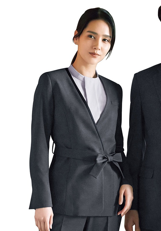 新品】Maisones. メゾネス オーバーラップスリットジャケット ブラック 