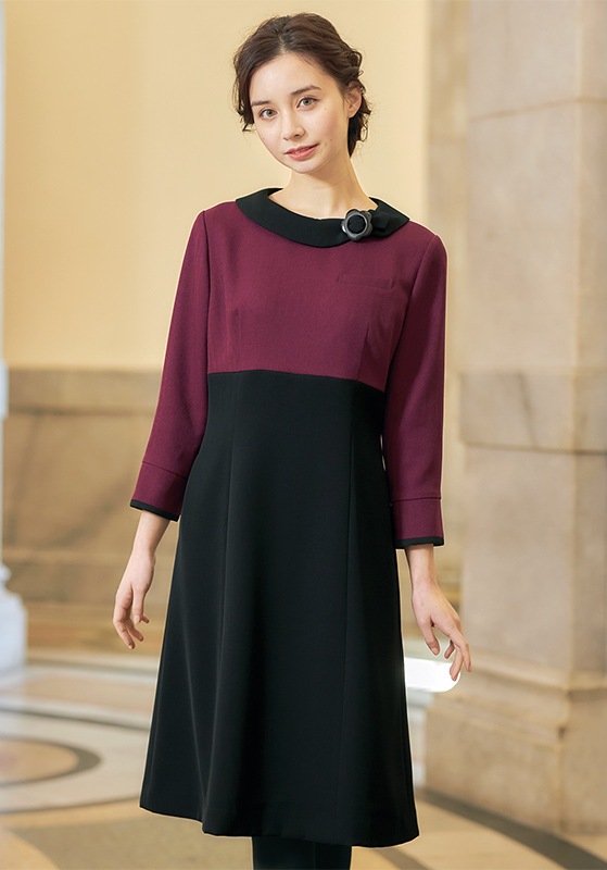 【大人気売り切れ品】タグ付き新品MARY QUANT3ピース水着 ホワイト LILY BROWN×MARY QUANT】3ピーススイムウエア(水着