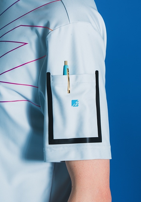 �������ե���ƥ��� I'Z FRONTIER Ķ�ܿ��䴶���ȥ�å��ʥ�����Ⱦµ���롼�ͥå������ 001