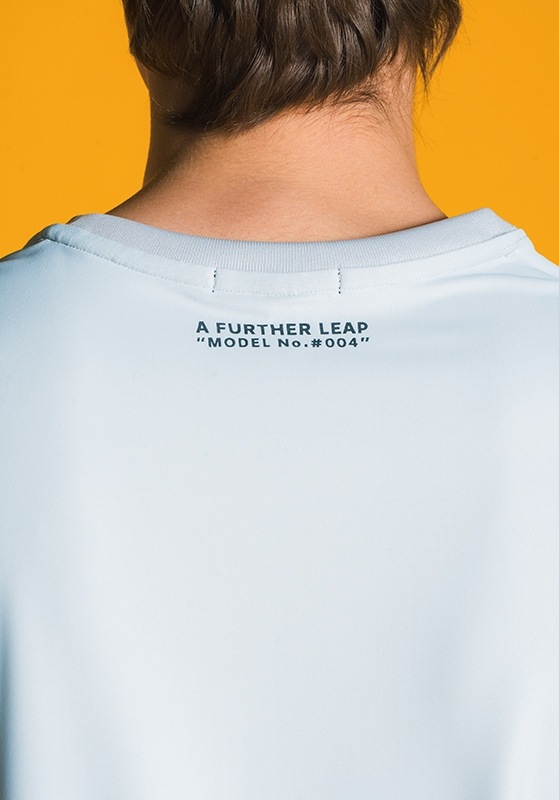 �������ե���ƥ��� I'Z FRONTIER Ķ�ܿ��䴶���ȥ�å��ʥ�����Ⱦµ���롼�ͥå������ 004