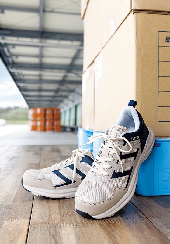 �����ȥ� AITOZ �����եƥ����塼�� AZ-51674