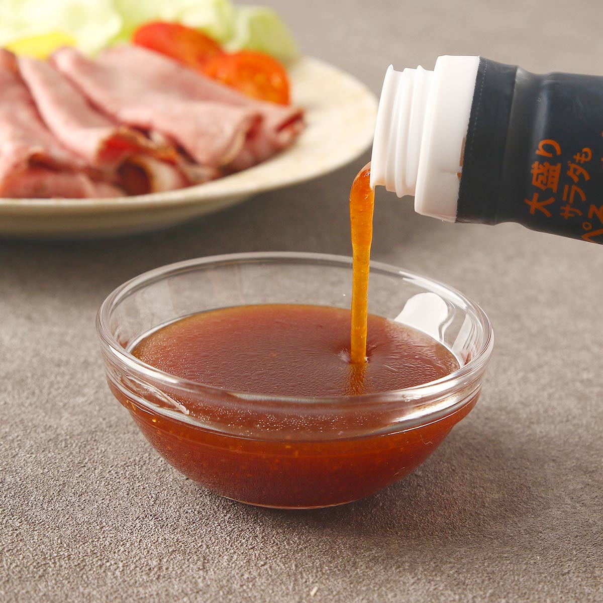 安本産業「くんせい玉ねぎドレッシング」 210ml × 12個→1箱 Amazon.co.jp: 安本産業 くんせい玉ねぎドレッシング 210ml 【2