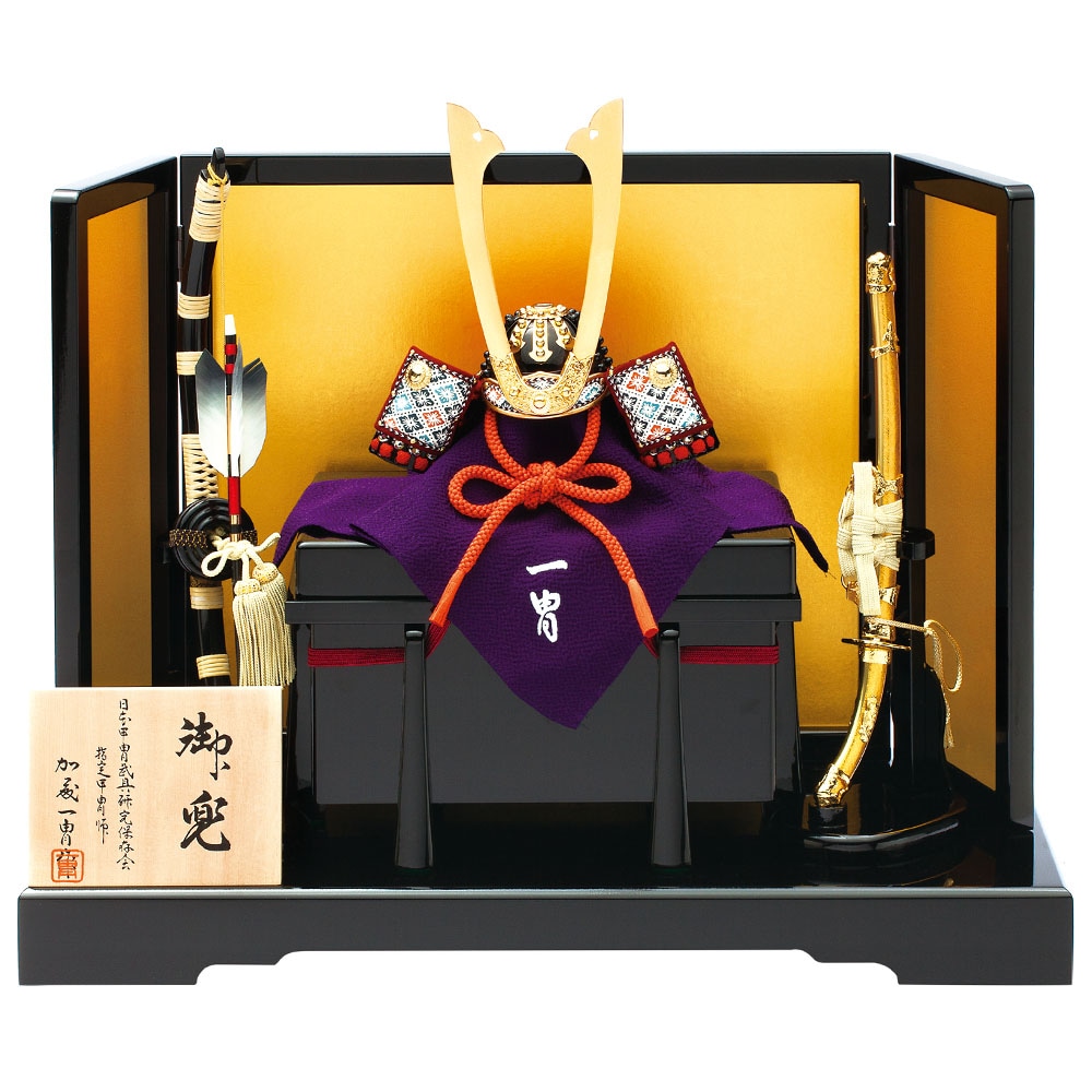 バラ売可 真多呂人形 加藤一冑作 兜飾り 五月人形 五月人形 真多呂人形作 兜飾り 加藤一胄作 四分の一 赤糸 長鍬 兜飾り