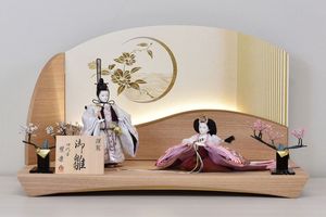 雛人形 立雛 ひな人形 親王飾り 初節句 平飾り ベージュ 立ち雛 金彩