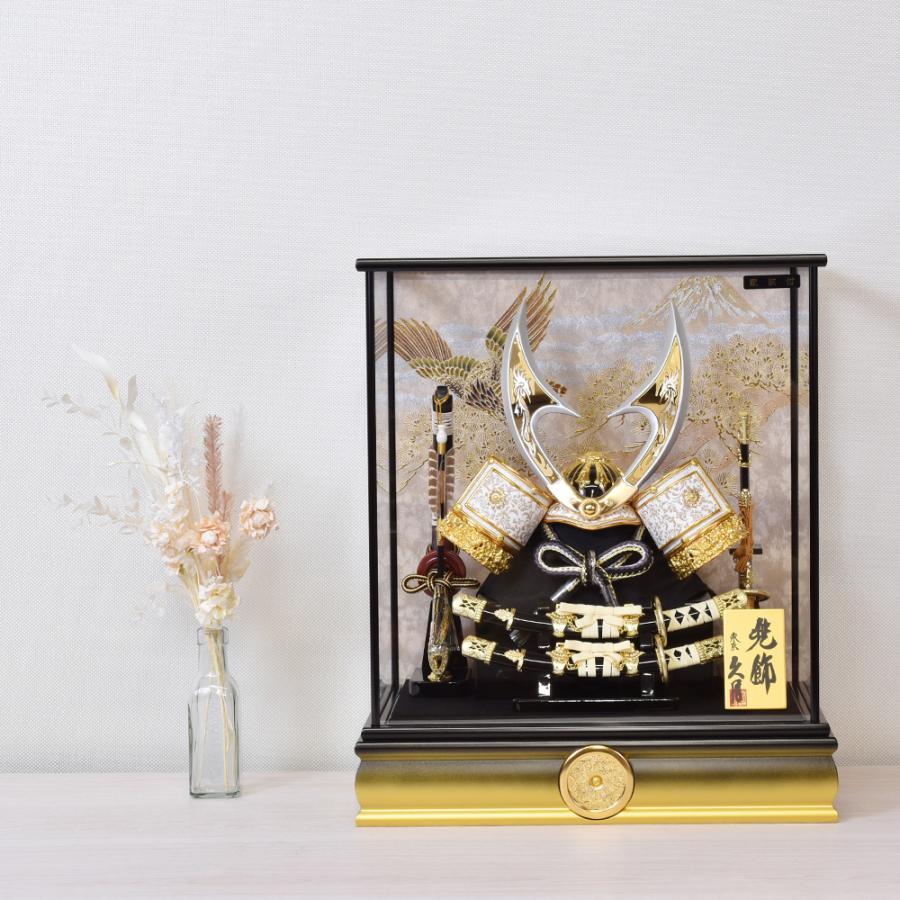 男の子お節句の兜ガラスケース 男の子お節句の兜ガラスケース 男の子の初節句に贈る、コンパクトな五月
