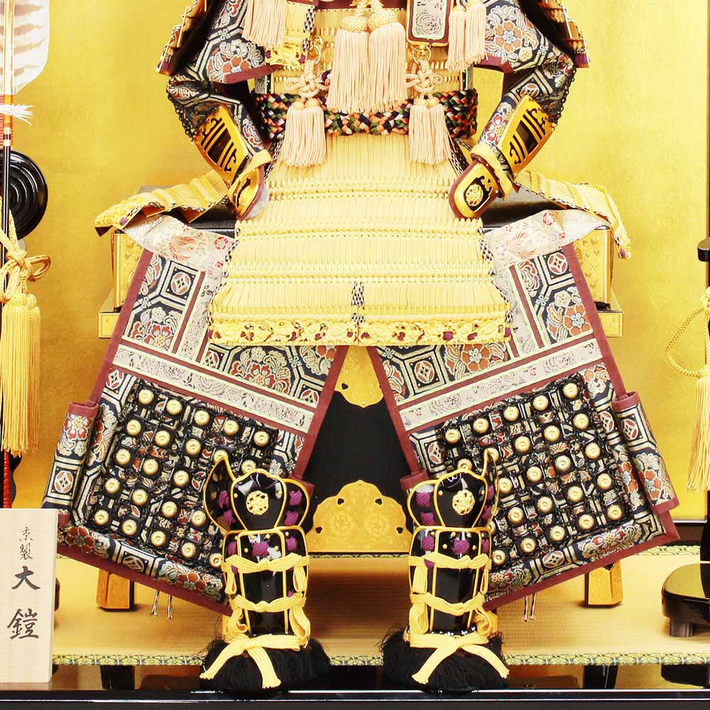 5月人形 五月人形 お祝い 兜飾り 8号 平飾り台付 屏風付 黒塗 金箔 京 5月人形 五月人形 お祝い 兜飾り 8号 平飾り台付 屏風付 黒塗 金箔 京