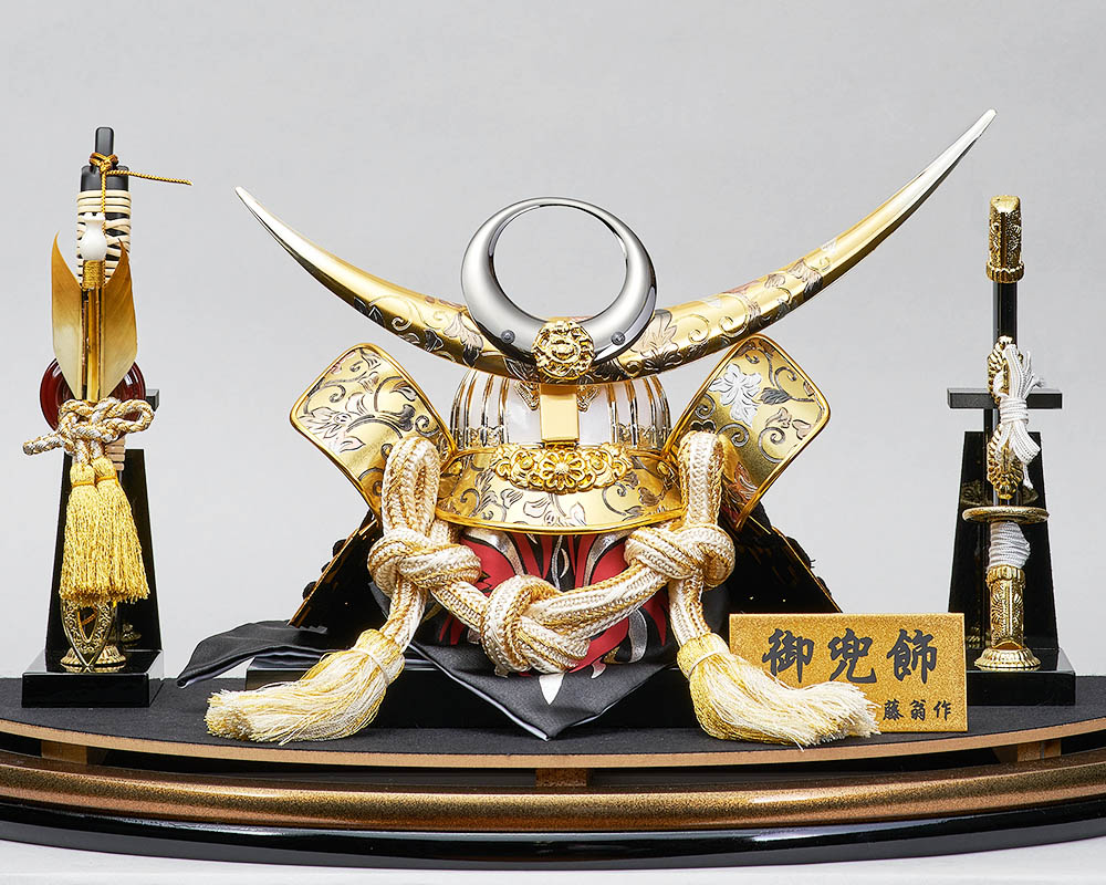 五月人形 5月人形 兜飾り ケース飾り 上杉謙信 勇将 黒 おしゃれ