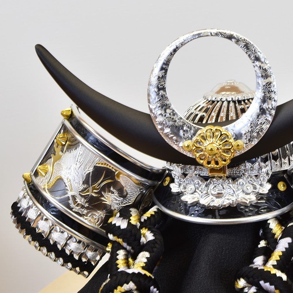 五月人形 コンパクト 名将 上杉謙信 伊達政宗 選べる 兜飾り おしゃれ