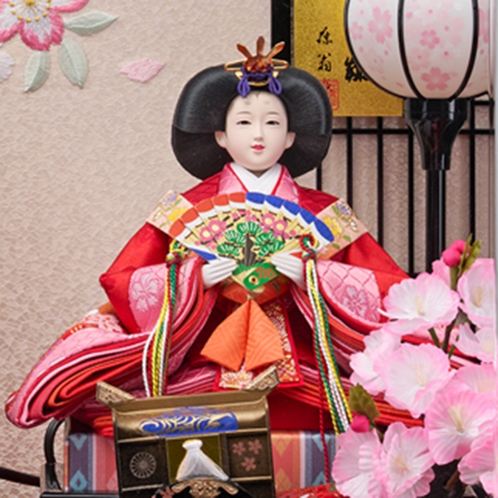 雛人形 コンパクト ケース飾り アクリル 三五親王飾り 金彩刺繍仕立