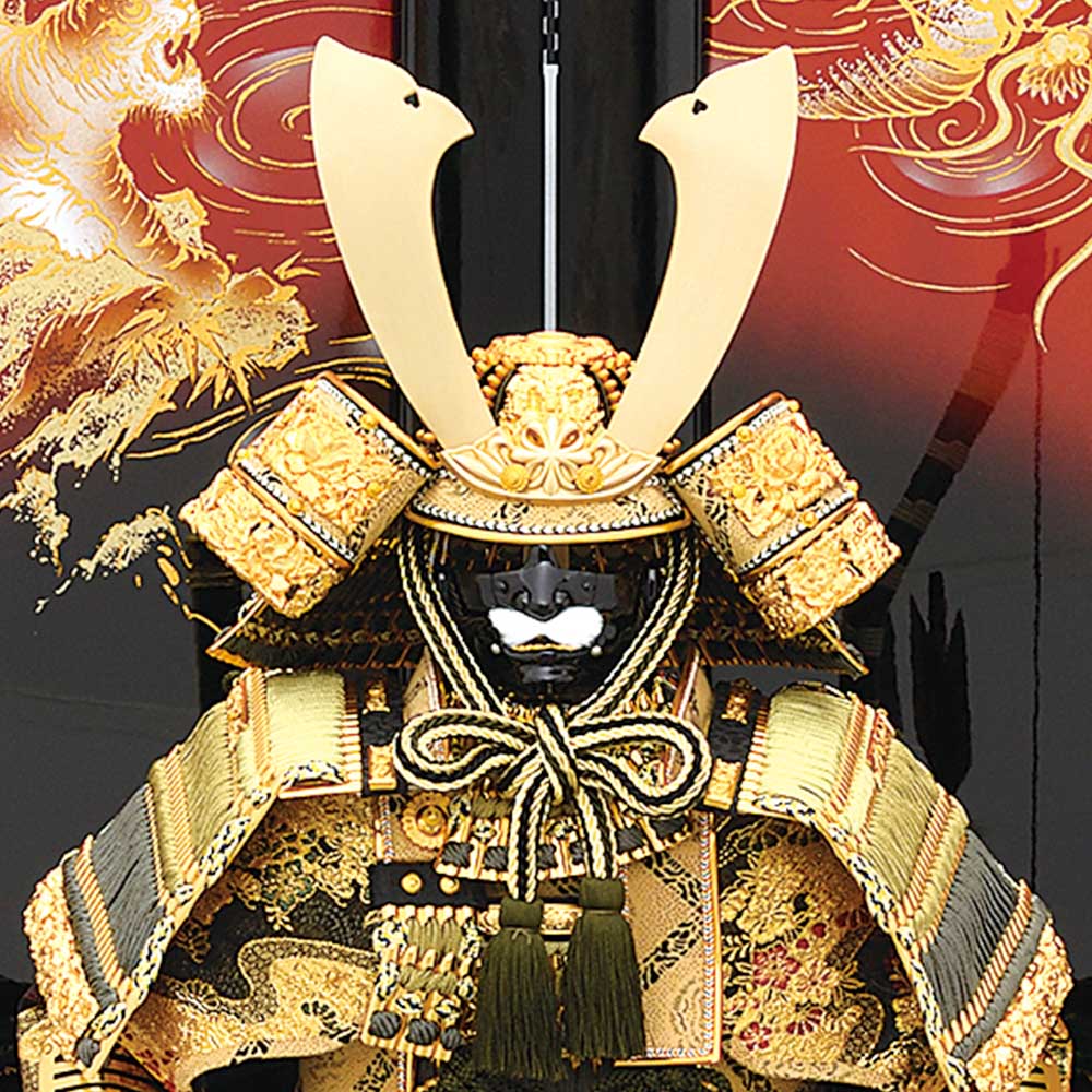 五月人形 5月人形 鎧飾り 10号 皇輝王鎧 二曲屏風 赤 金 おしゃれ |