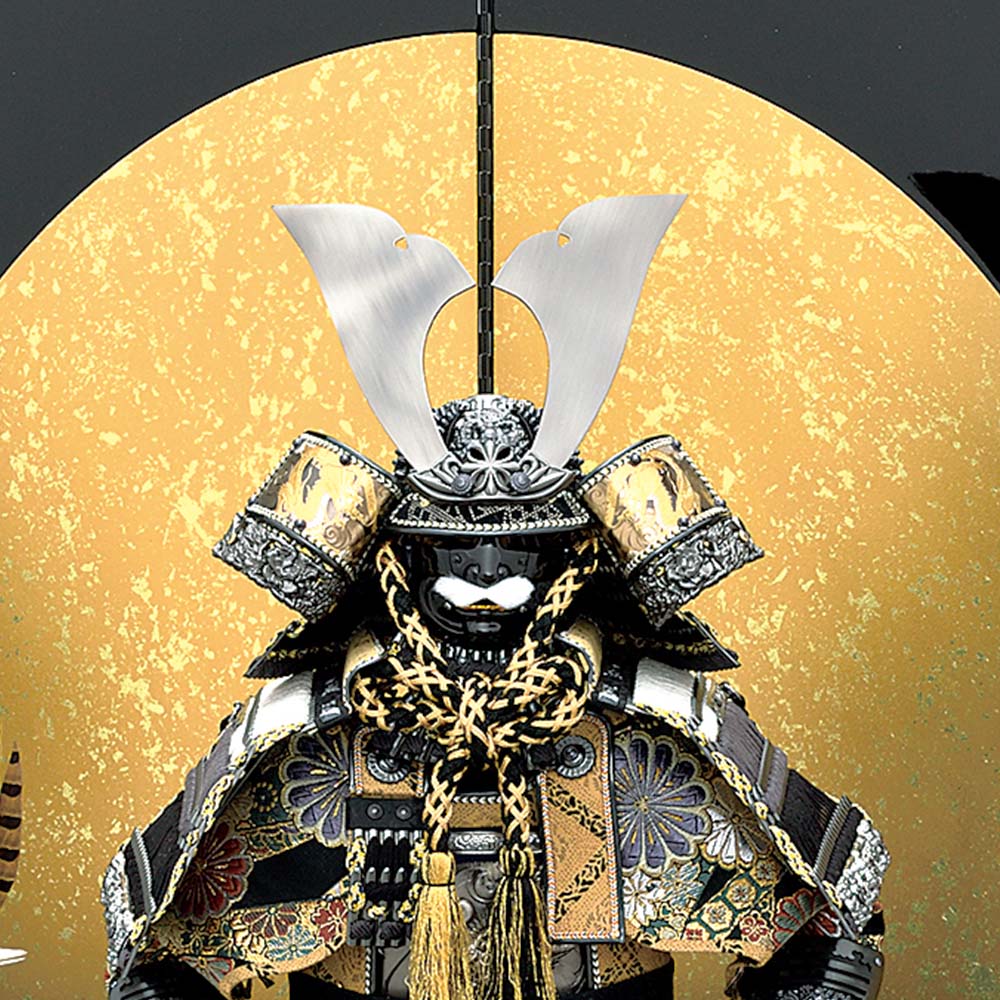 五月人形 5月人形 鎧飾り 10号 黒陣王鎧 二曲屏風 黒 金 おしゃれ |