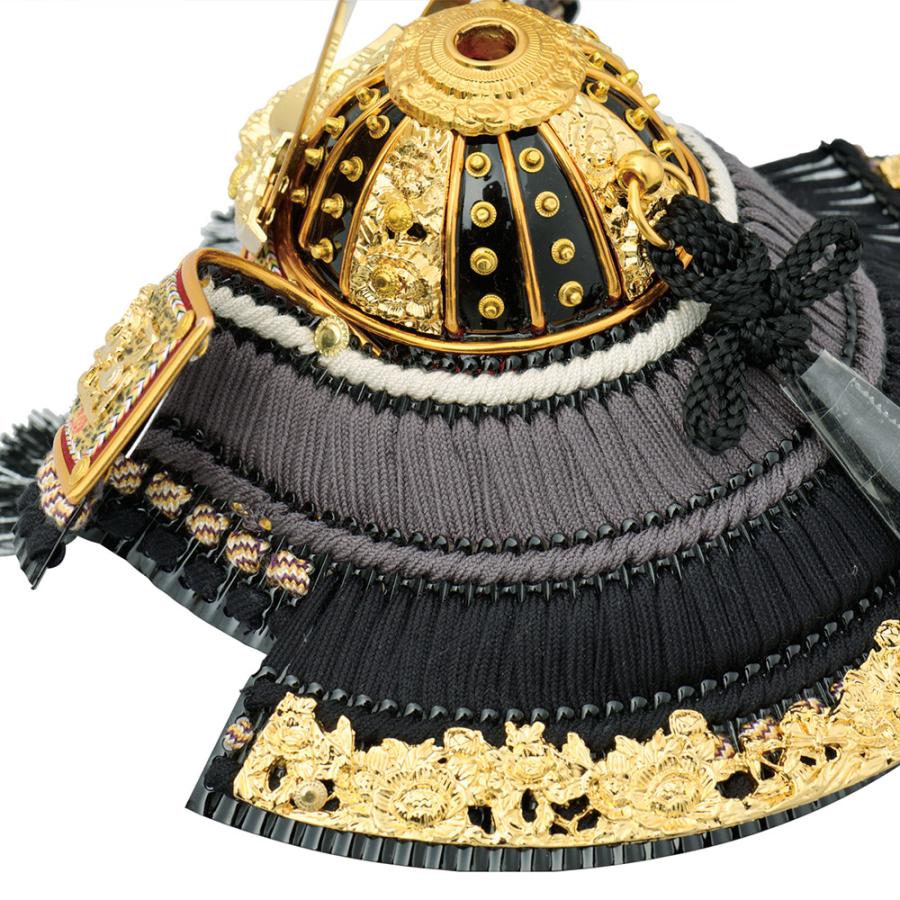 武具飾り兜 金色 黒色 SR24 黒金塗 十八間兜『獅子』納期3週間 - サムライストア