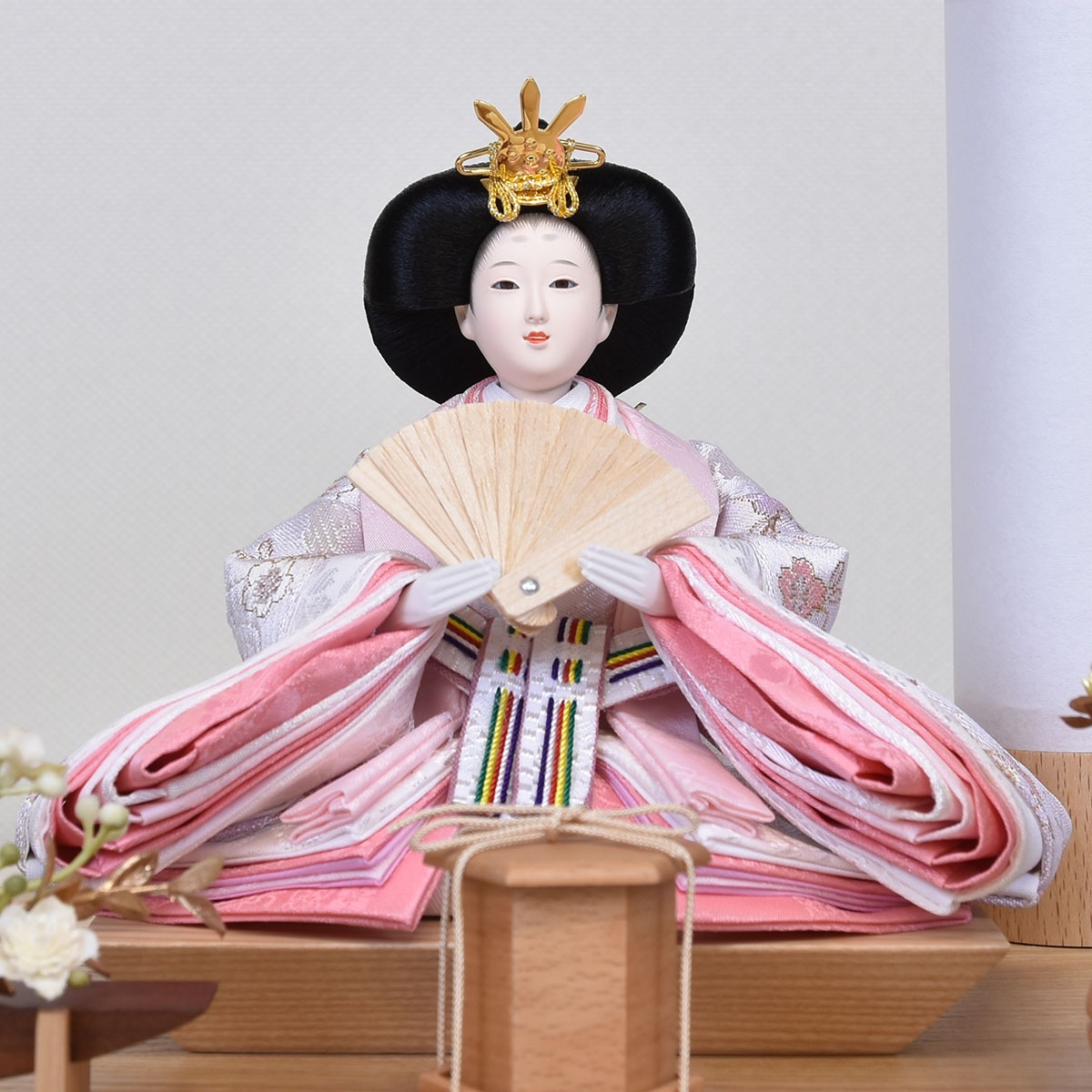 雛人形 ケース飾り コンパクト 白 木目 ケース入り ミニ モダン