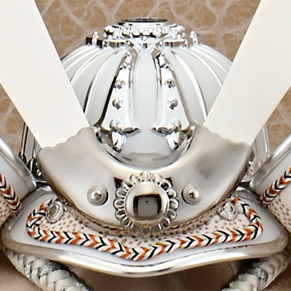 五月人形 コンパクト かぶと 兜飾り ミニ おしゃれ 銀 モダン 初節句