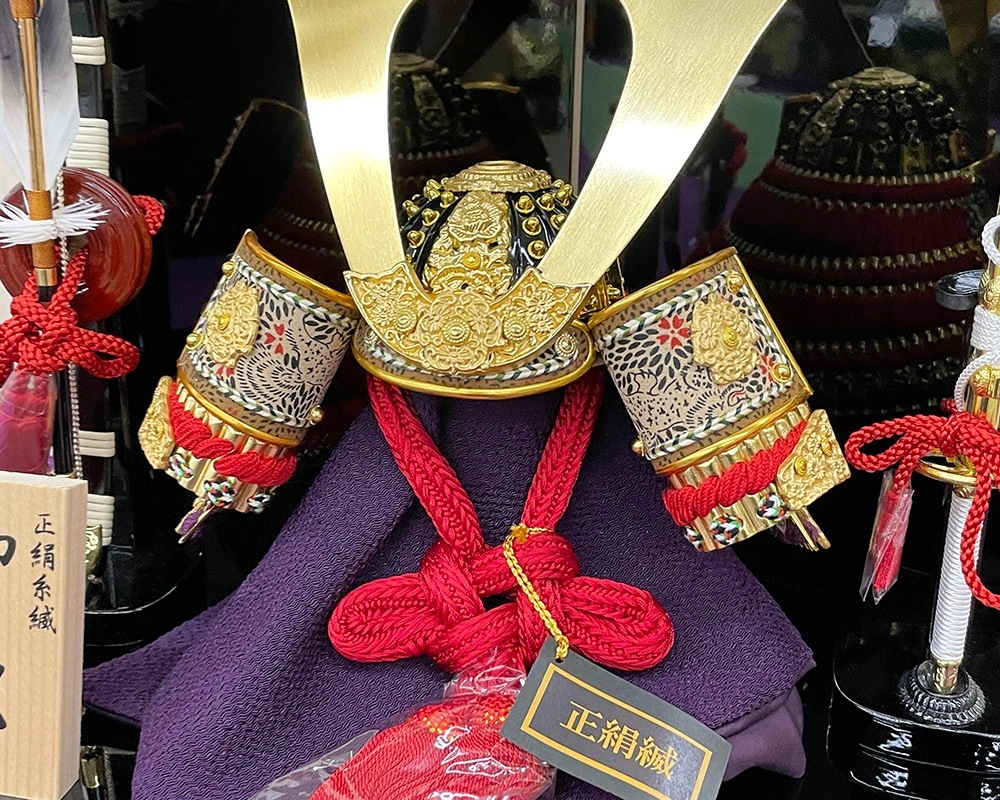 �޷�ͷ� ����ѥ��� �� ʿ���� 8�� ������ ���� ���֤� �� �� 5��ͷ� ������� ���ä����� ����� 2025