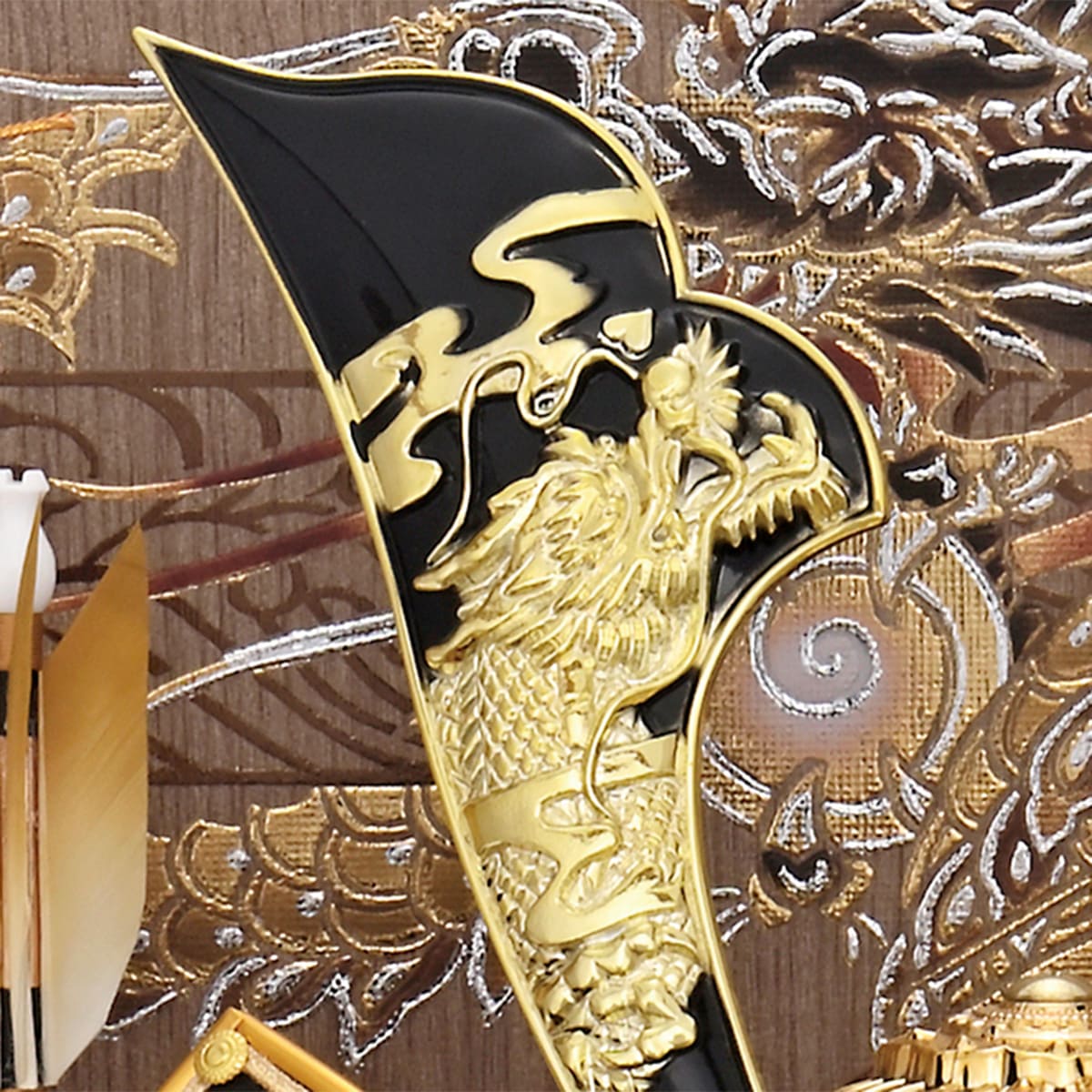 五月人形 ケース飾り かぶと 伊達 白 コンパクト 兜飾り ケース入り