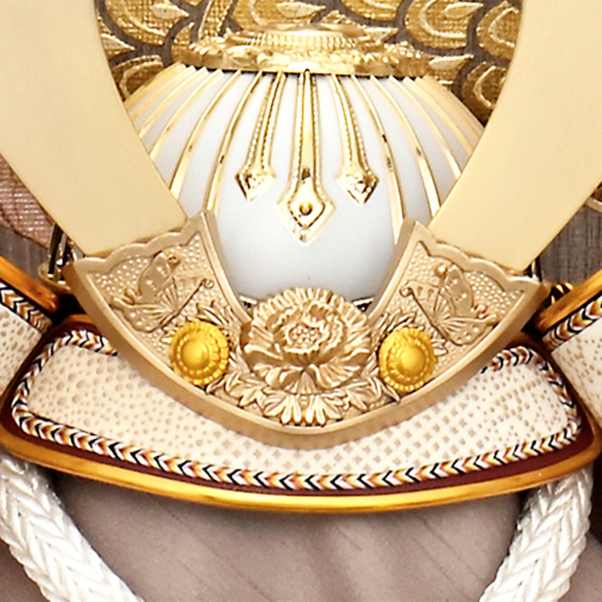 五月人形 ケース飾り かぶと コンパクト 兜飾り ミニ おしゃれ 金 横幅