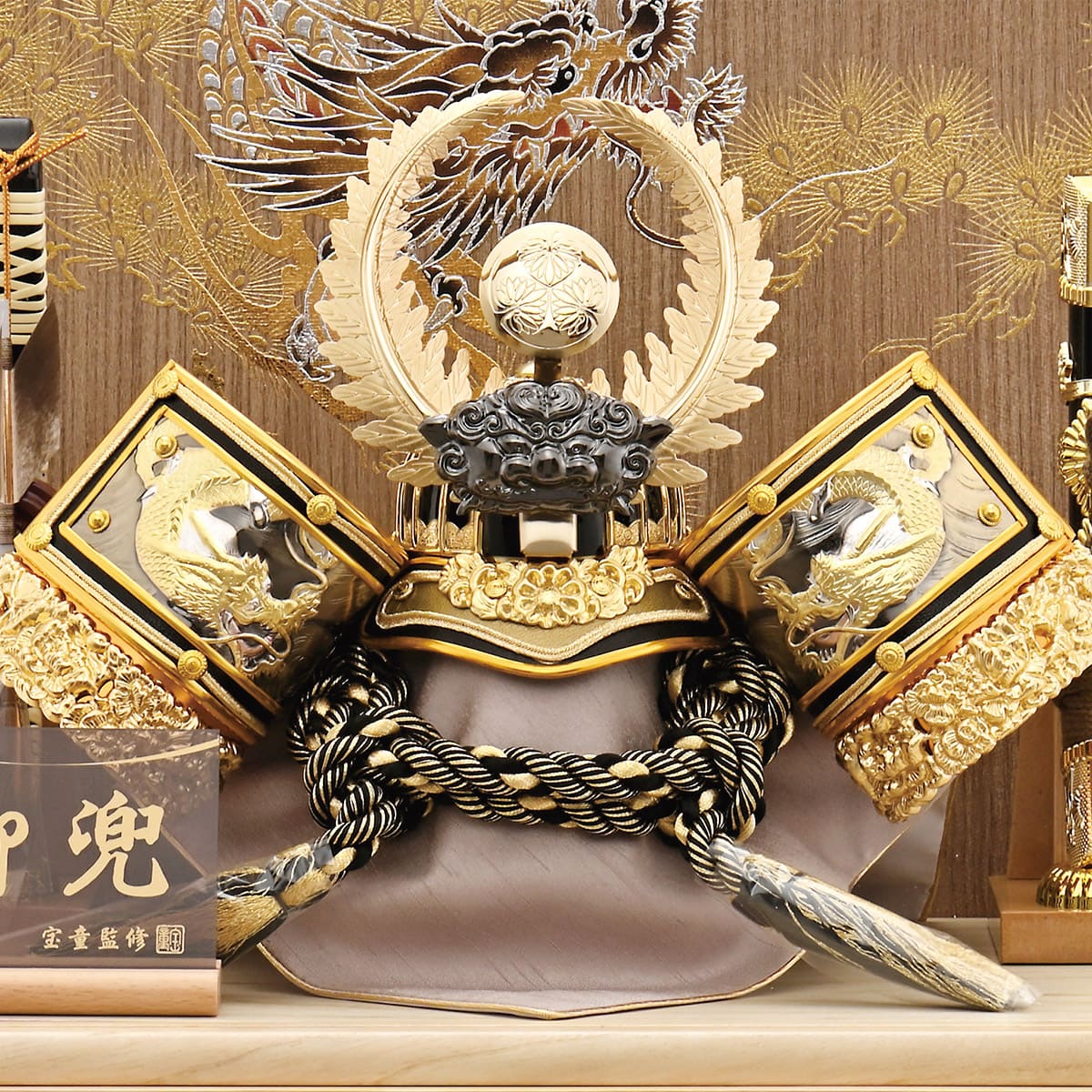 五月人形 徳川 かぶと ケース飾り コンパクト ケース入り 兜飾り 横幅