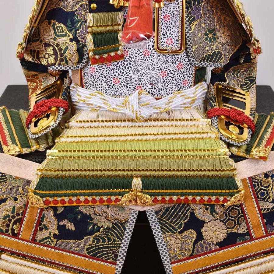 五月人形 コンパクト おしゃれ 鎧飾り 7号 5月人形 萌黄鎧 台 令桜 弓