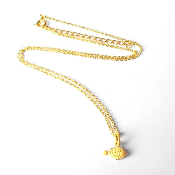 クマノミ 純金ペンダント （SV925チェーン付き）