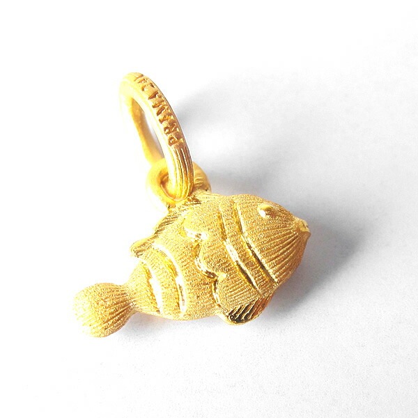 クマノミ 純金ペンダント （SV925チェーン付き）