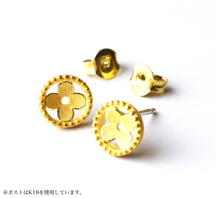 可憐なフラワー 純金ピアス