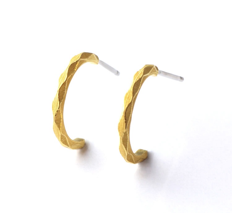 ダイヤカットフープ型 純金ピアス｜レディース,ピアス/イヤリング商品