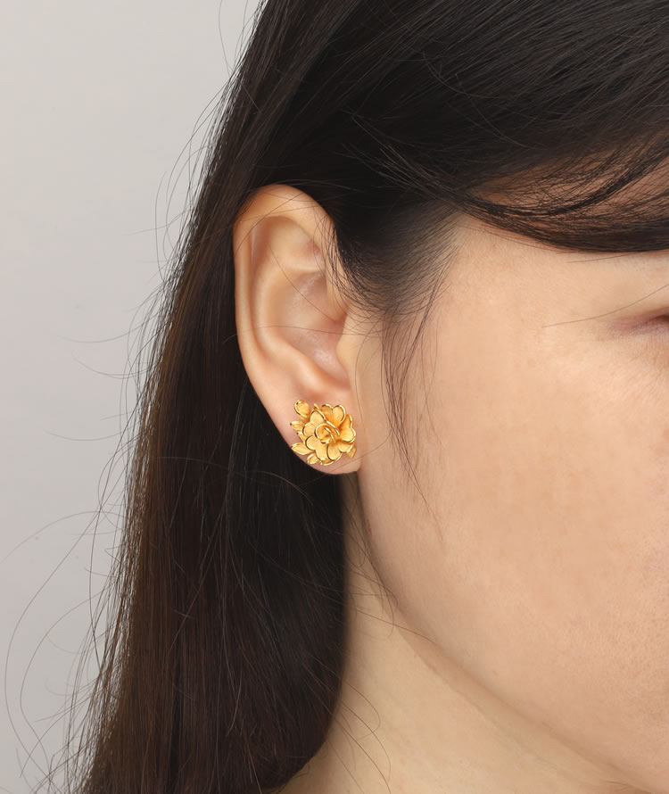 ピアス14KT GOLD 花モチーフ imgrc0072197867.jpg