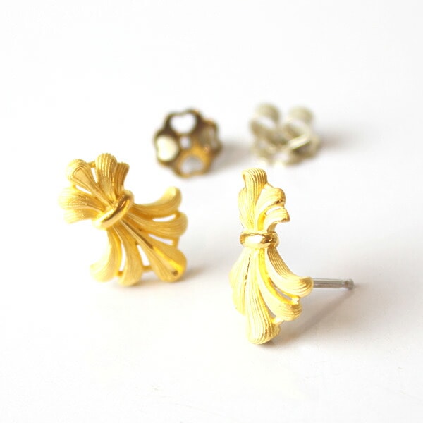 イモ-タル・プロミス 純金ピアス
