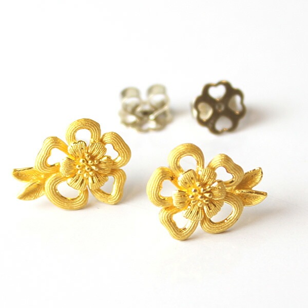 ブライド・ローズ 純金ピアス